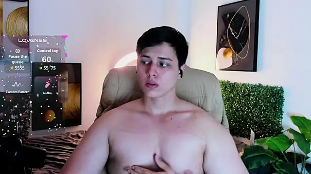 Thom_Ohtani live sex cam