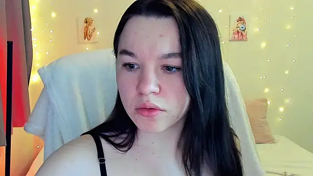 Mia_Mia999's cam snapshot