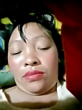 Minkine022 live sex cam