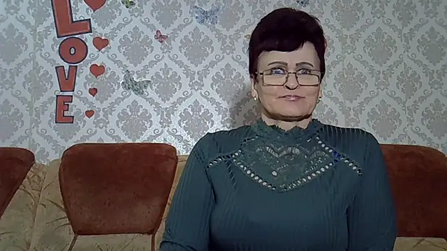 PaulaGolden live sex cam