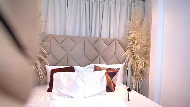 Liza_Russell's cam snapshot