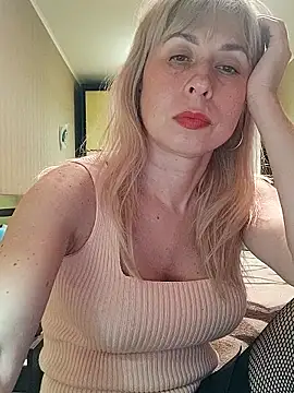 SelinaLovqx's cam snapshot