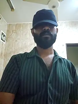 Bigkannan live sex cam