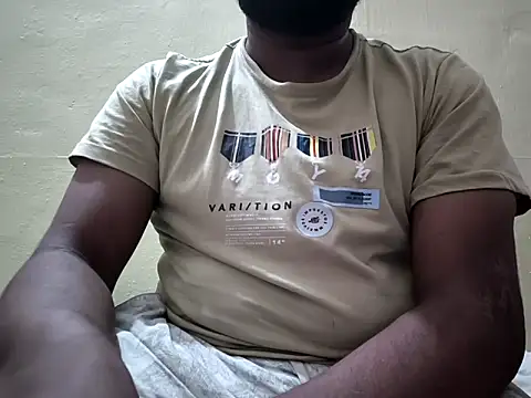 mallu_boy_23's cam snapshot