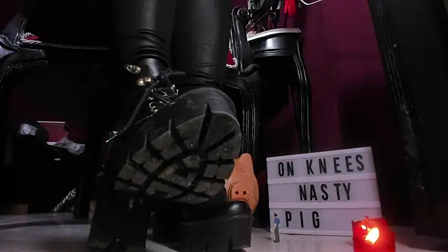 MeGoddesSara's cam snapshot