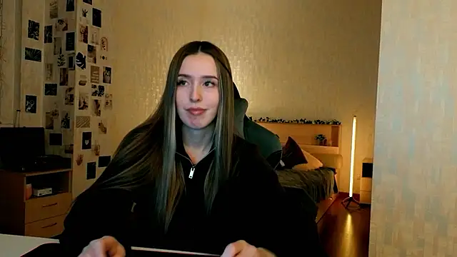 yourrdanceteacher's cam snapshot