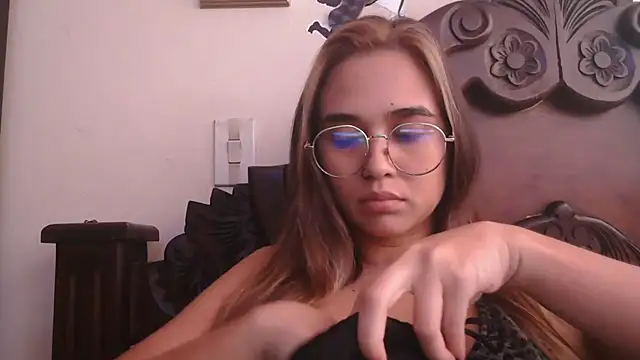 trianabell's cam snapshot