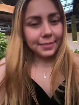 Sirel_'s cam snapshot