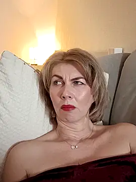 stellahere8's cam snapshot