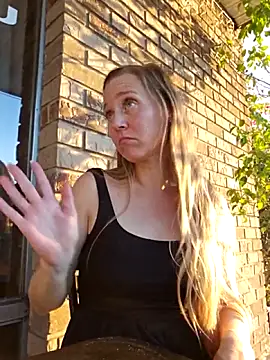 Skyellar live sex cam