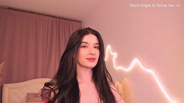 LauraCoy live sex cam