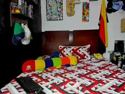 Tom_Krakow live sex cam