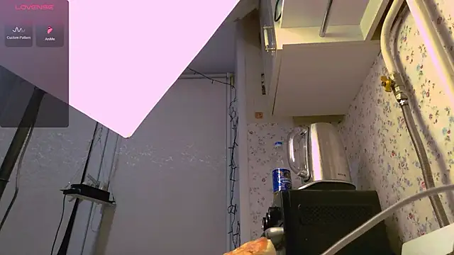 Kleo_Godde live sex cam