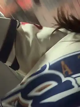 Victoria6989 live sex cam