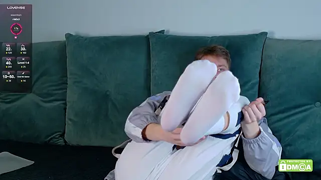 Fred_Cute's cam snapshot