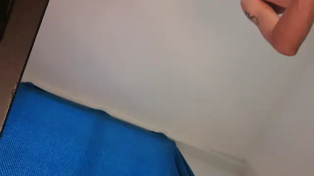 Nico_viper_1's cam snapshot