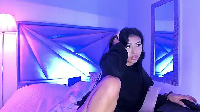 ZaraLim's cam snapshot