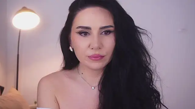 LauLaveau's cam snapshot