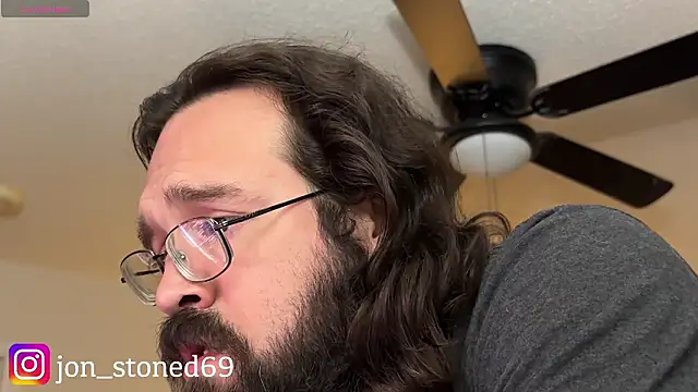 beardedfantasydaddy's cam snapshot