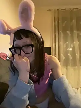 TheBunnyIwas's cam snapshot