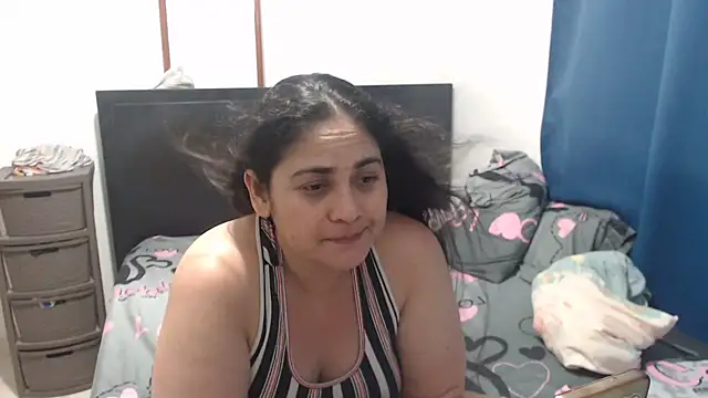 ihan_zara's cam snapshot