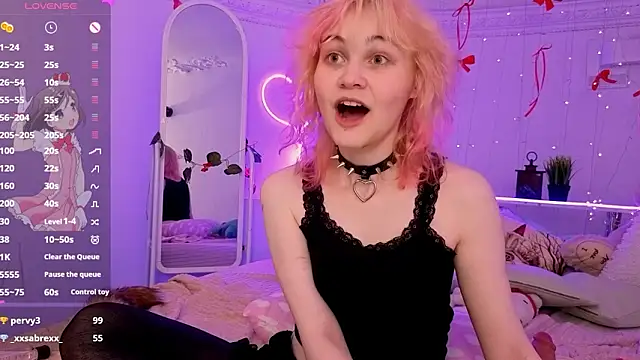 Awawrin live sex cam