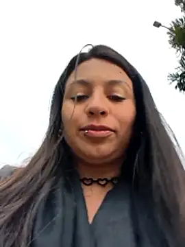 Nat_XxX live sex cam