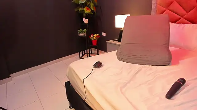 mia_milff live sex cam