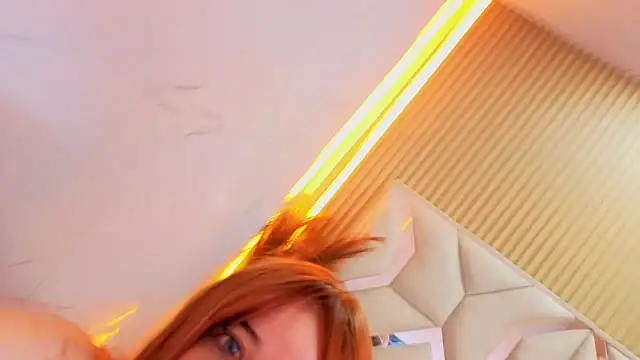 ainara_tp's cam snapshot