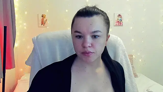 Mia_Mia999's cam snapshot