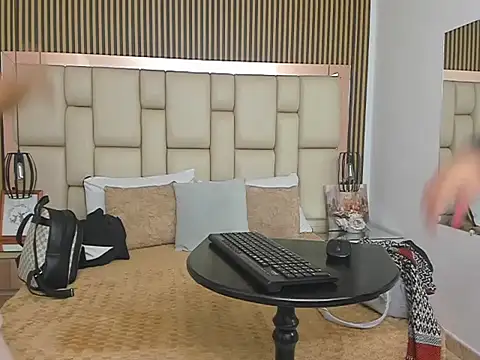 AliseANDemma's cam snapshot