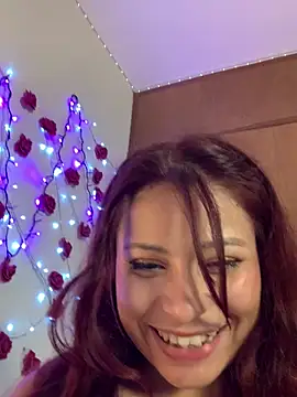 3littleschoolteens's cam snapshot