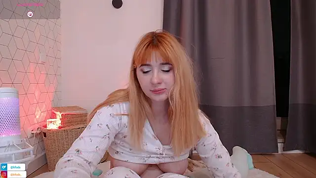 SluttyKAT's cam snapshot