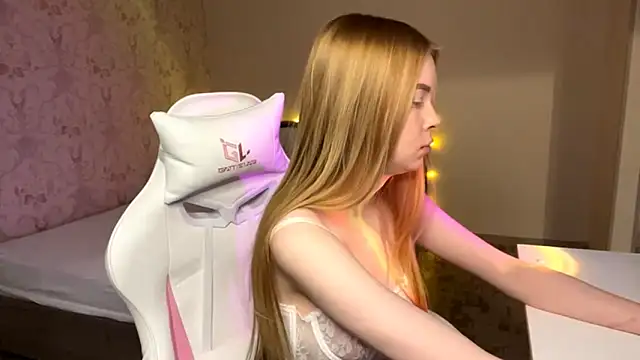 LumiSun's cam snapshot