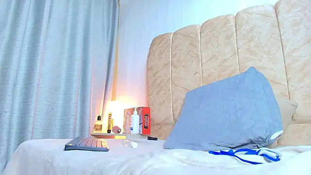 AvaX_777's cam snapshot