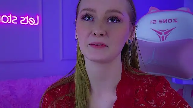 AgataFoxley's cam snapshot