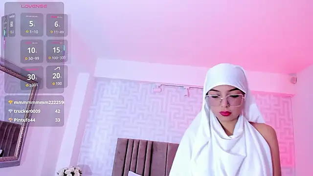 naishaa_'s cam snapshot