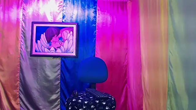 Moira-Hot live sex cam