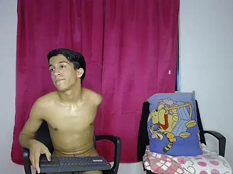 Lospervetidossinlimtes live sex cam