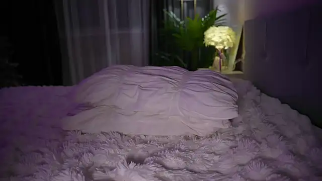 CatchMe1's cam snapshot