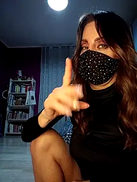 Akemi_rossi live sex cam