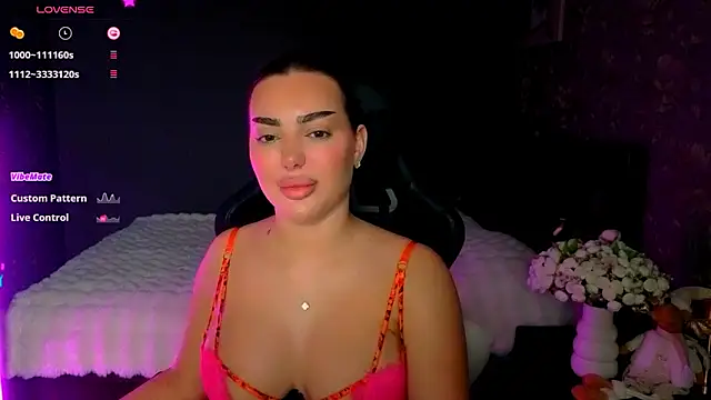 Ayla_Ray's cam snapshot