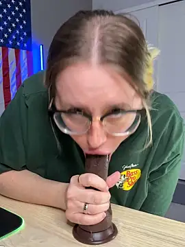 MAXXXTV live sex cam