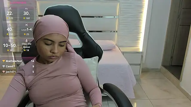 Aini_persa's cam snapshot