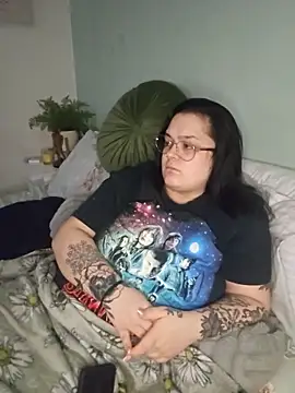 Saucy-Serenity's cam snapshot