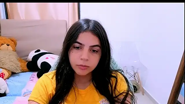 _elenna's cam snapshot