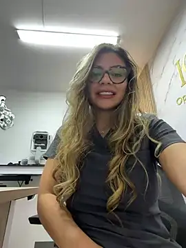 alicee16 live sex cam