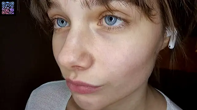 ExitedTroth's cam snapshot