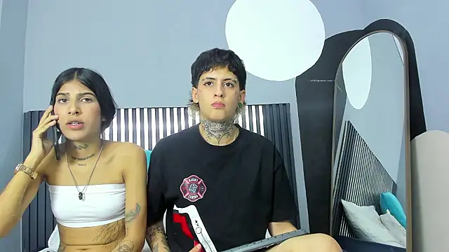 SUGGAR_BABYS_'s cam snapshot