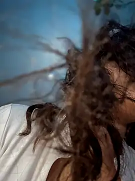 Risky_Workouts's cam snapshot